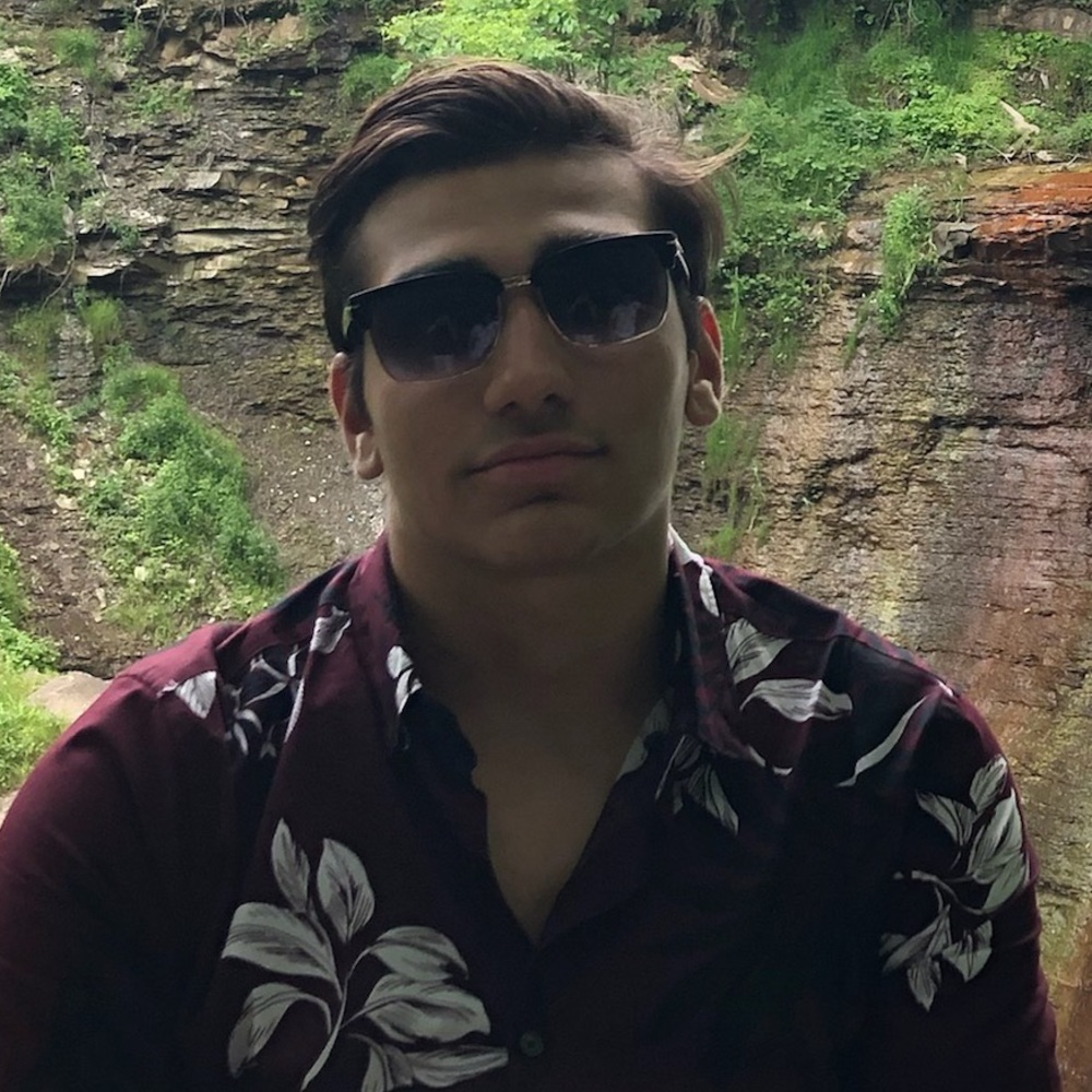 Meet your Posher, Majed